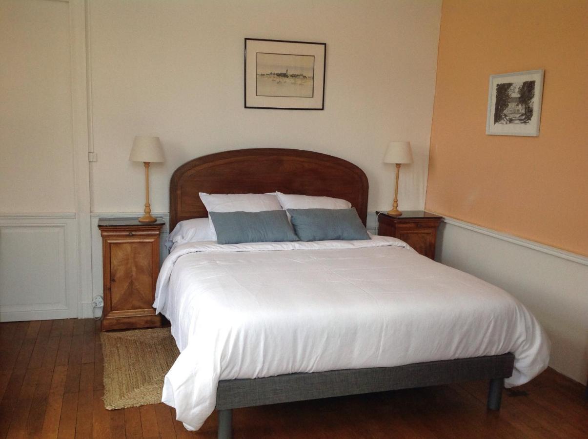 Le Plessis Bed & Breakfast Orvault Dış mekan fotoğraf
